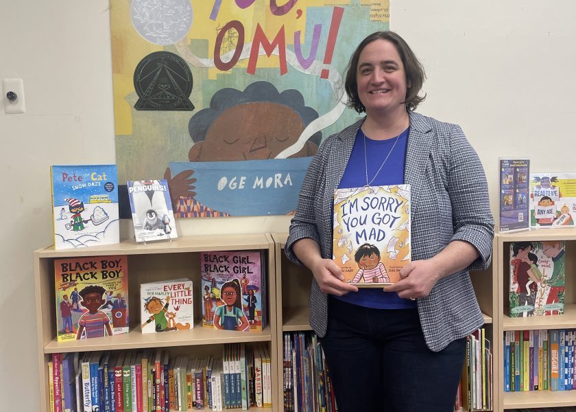 Photo of Suzannah Holsenbeck with books